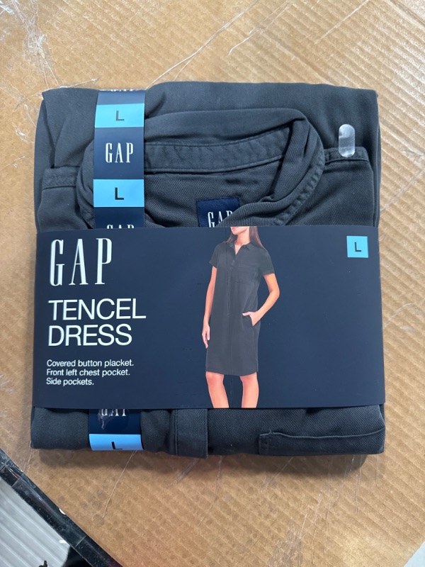 Photo 1 of GAP Women's Lightweight Relaxed Fit Tencel Dress L