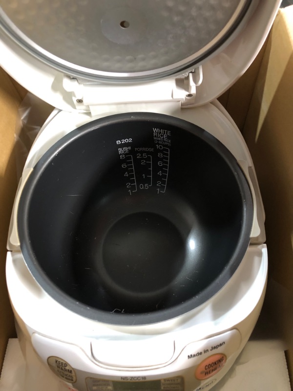 Photo 4 of ***HEAVILY USED - DIRTY - SEE PICTURES***
Zojirushi NS-ZCC18 Neuro Fuzzy Rice Cooker & Warmer, 10 Cup, Premium White, Made in Japan 10-Cup