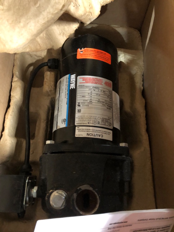 Photo 3 of ***NOT FUNCTIONAL - FOR PARTS - NONREFUNDABLE - SEE COMMENTS***
WAYNE CWS100 - 1 HP Cast Iron Convertible Jet Well Pump - Up to 588 Gallons Per Hour