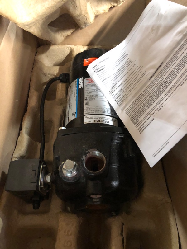 Photo 2 of ***NOT FUNCTIONAL - FOR PARTS - NONREFUNDABLE - SEE COMMENTS***
WAYNE CWS100 - 1 HP Cast Iron Convertible Jet Well Pump - Up to 588 Gallons Per Hour