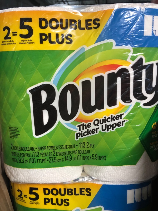 Photo 3 of Bounty Quick Size Paper Towels, White, 4 Packs Of 2 Family Rolls = 8 Family Rolls