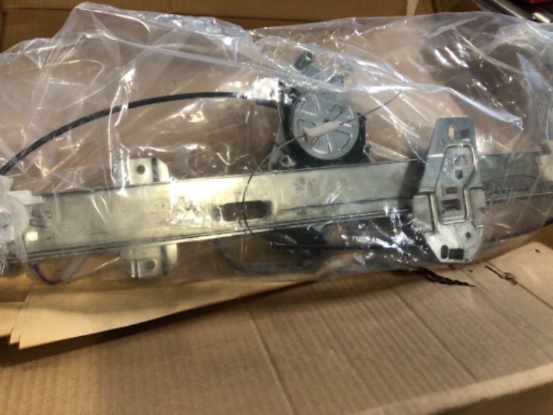 Photo 2 of SONTIAN 748-173 Front Right Passenger Side Window Regulator with Motor for 2006-2013 Chevy Impala, 2014-2016 Chevy Impala Limited,