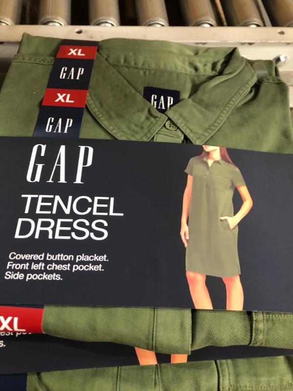 Photo 2 of SIZE X-LARGE************GAP TENCEL DRESS