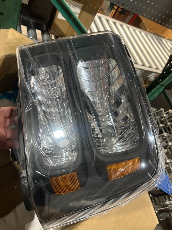 Photo 1 of Nilight Headlight Assembly 2005 2006 2007 F250 F350 F450 F550 Super Duty Black Housing Amber Corner Clear Lens 4 Pack Headlights Assembly Replacement, 2 Years Warranty Black Housing + Amber Reflector