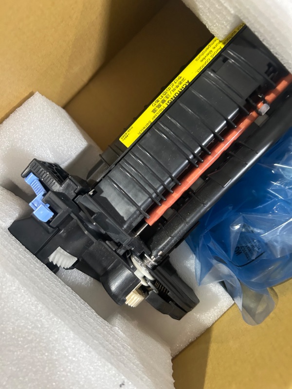 Photo 4 of CE246A Fuser Kit Compatible with HP Color Laserjet CP4025 / CP4525 / CM4540 / M651 / M680,110V Fuser Unit Includes 1 x CE246A (RM1-5550, RM1-5654) Fuser, to be More Sturdy