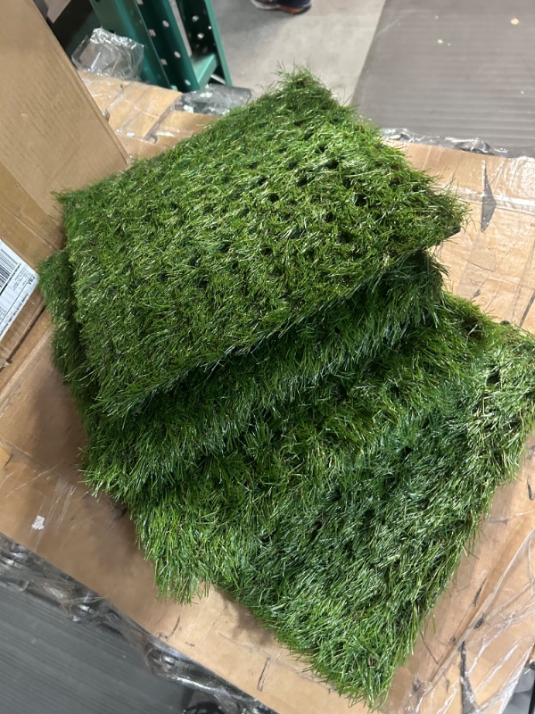 Photo 2 of GLOBREEN Thick Artificial Grass Squares Mat, 12" x 12"