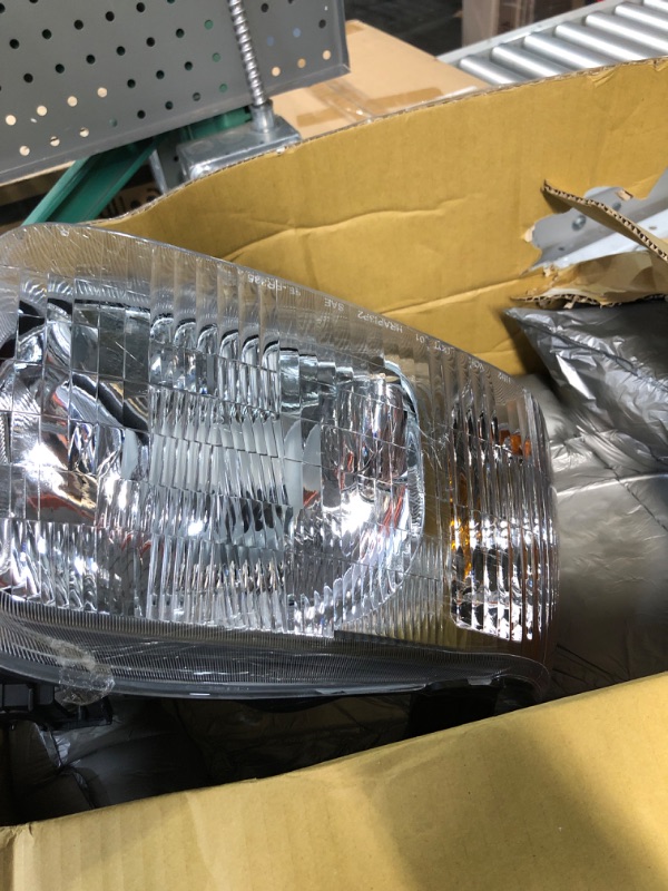 Photo 1 of Dorman 1591215 Passenger Side Headlight Assembly Compatible with Select Ford Models