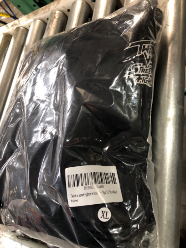 Photo 2 of Twitch x Street Fighter 6 Hoodie X-Large True Black