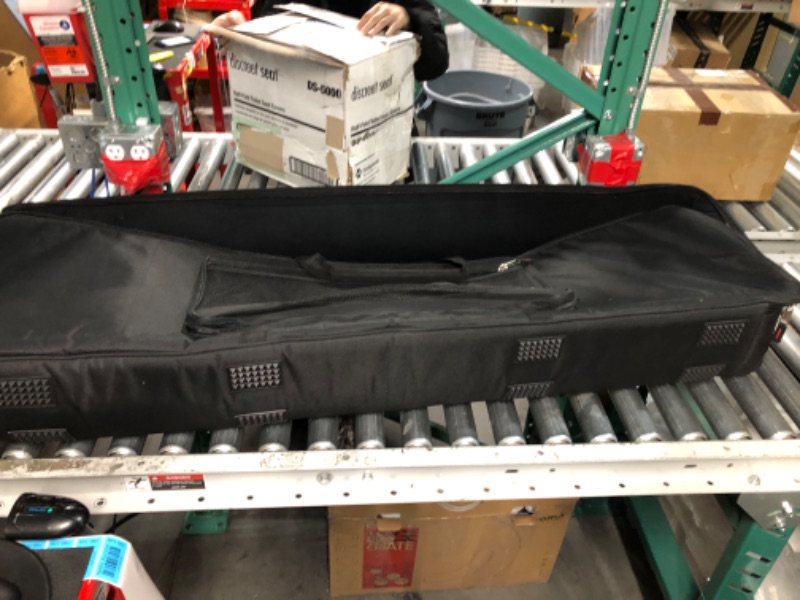 Photo 3 of * soft case * see all images *
Gator GKB Series Slim 61-Note Padded Keyboard Gig Bag (GKB-61 Black Slim 61-Note Keyboards