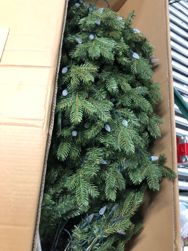 Photo 2 of ***SEE NOTES***2023 Upgrade Artificial Christmas Tree 7.5 FT Holiday Prelit Christmas Tree 700 Warm White & Multi-Color Lights 3454 Full Branch Tips Metal Stand Suitable for Fireplace, Kitchen, Bedroom, etc. Green