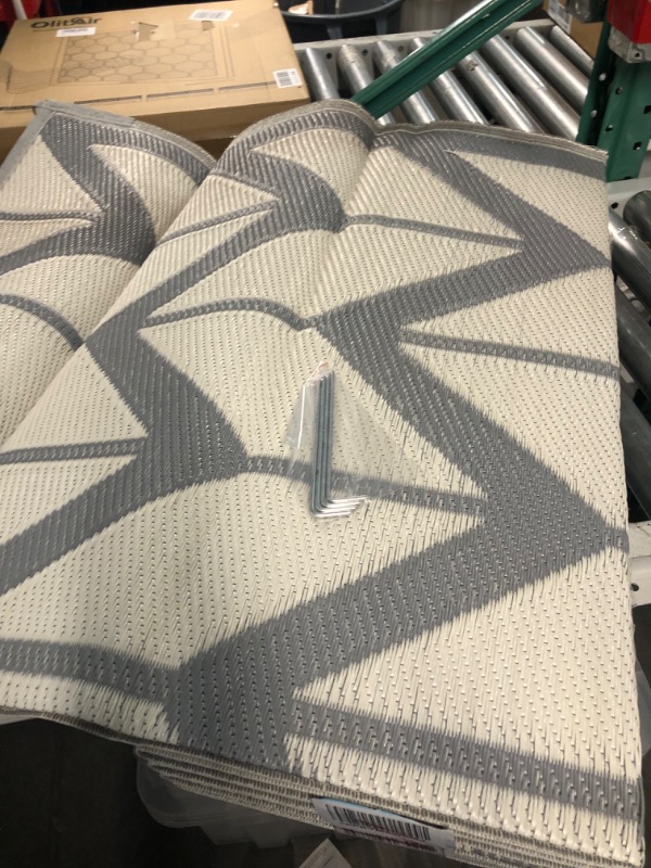 Photo 1 of ***READ NOTES*** Outdoor Rugs 5x8 Waterproof for Patios Clearance,Plastic Straw Mats for Backyard,
