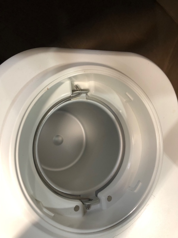Photo 1 of ***USED***KUMIO 1 Quart Automatic Ice Cream Maker with Compressor, No Pre-freezing, 4 Modes Frozen Yogurt Machine with LCD Display & Timer, Electric Sorbet Maker Gelato Maker, Keep Cool Function