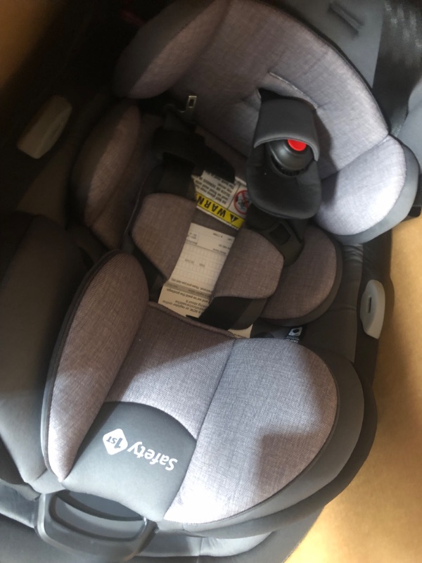 Photo 2 of Safety 1st Grow and Go All-in-One Convertible Car Seat, Rear-facing 5-40 pounds, Forward-facing 22-65 pounds, and Belt-positioning booster 40-100 pounds, Harvest Moon Harvest Moon Original