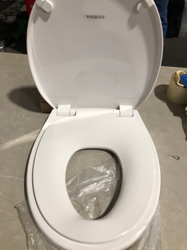 Photo 2 of * see images * 
Round Toilet Seat with Built-In Potty Training Seat, Slow Close Hinges 