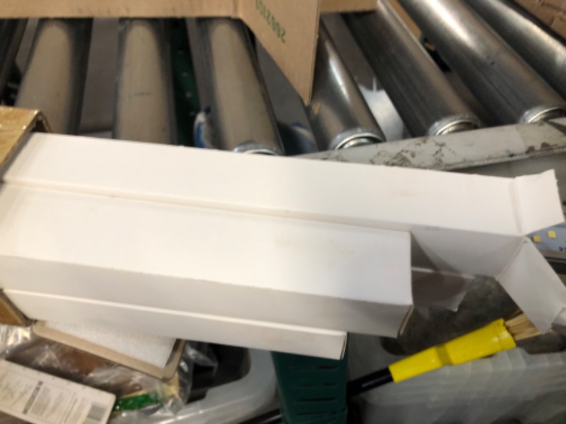 Photo 1 of JESLED 4FT LED T8 Type A+B Tube Lights, 24W(65W Equivalent), 3072LM, 6000K, Single or Double End Powered, Plug and Play or Ballast Bypass, 4 Foot T10 T12 Fluorescent Bulbs Replacement, Clear(4-Pack)