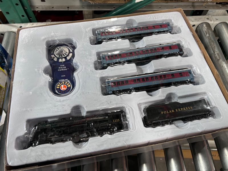Photo 5 of * important * see notes *
Lionel The Polar Express, Electric HO Gauge, Model Train Set w/ Remote and Bluetooth Capability 