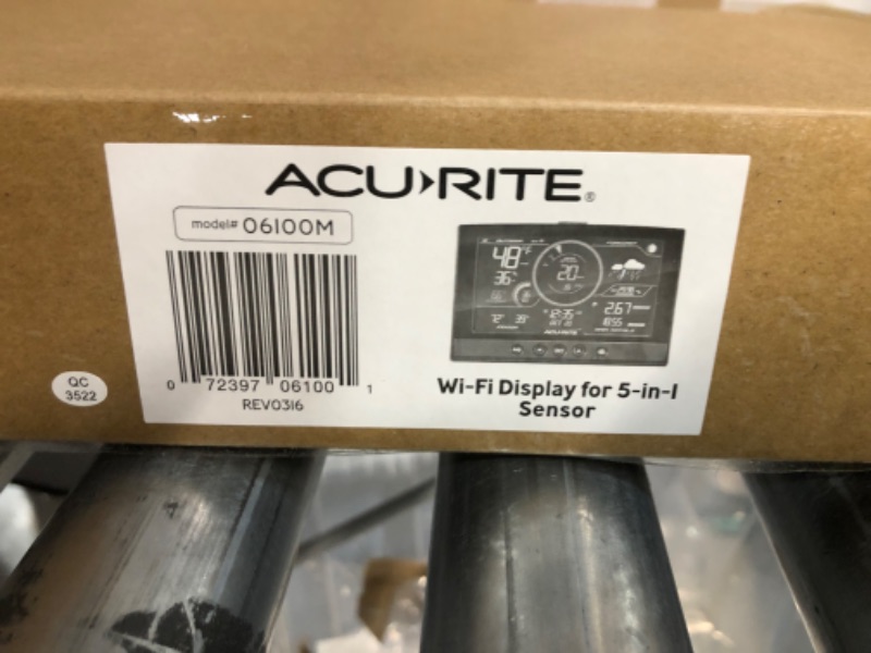 Photo 3 of ***SEE NOTE*** AcuRite Iris (5-in-1) Weather Station Display, Remote Monitoring of Temperature, Humidity, and Wind Speed/Direction (01544M) Wi-Fi Connection for Home (01544), Black