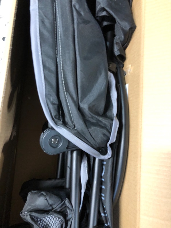 Photo 1 of Summer Infant, 3D Mini Convenience Stroller – Lightweight Stroller with Compact Fold MultiPosition Recline Canopy with Pop Out Sun Visor and More – Umbrella Stroller for Travel and More, Gray