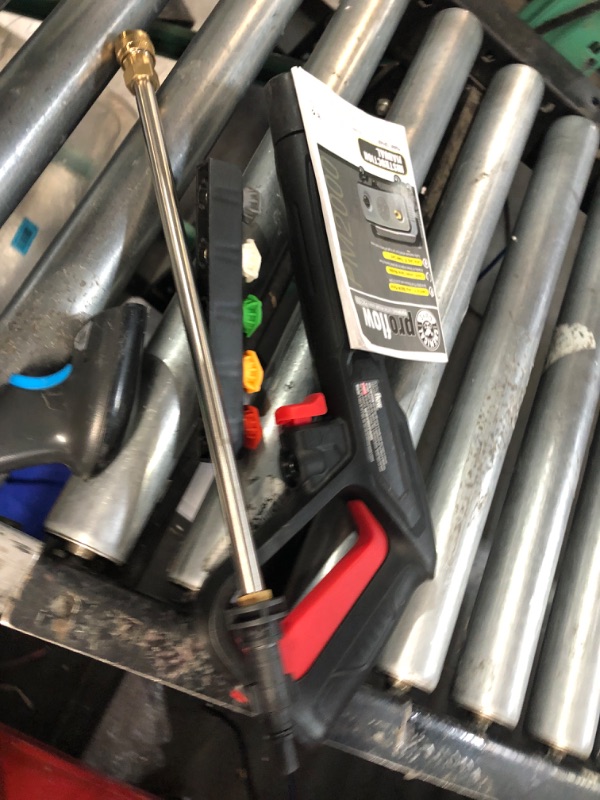 Photo 4 of *MISSING HOSE AND CHEMICALS*
Chemical Guys EQP_312PW 3-Piece Mega Foaming Car Wash Kit