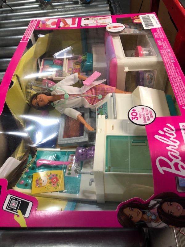 Photo 5 of Barbie Fast Cast Clinic Playset, Brunette Doctor Doll (12-in), 30+ Play Pieces