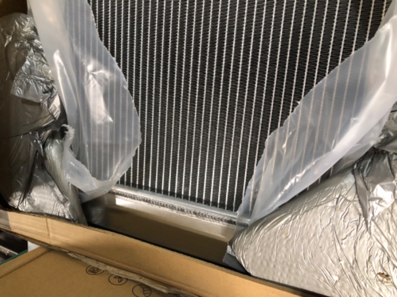 Photo 2 of LUXERA Aluminum Radiator for 1999-2014 Chevy Silverado Suburban Tahoe GMC Yukon 1500 