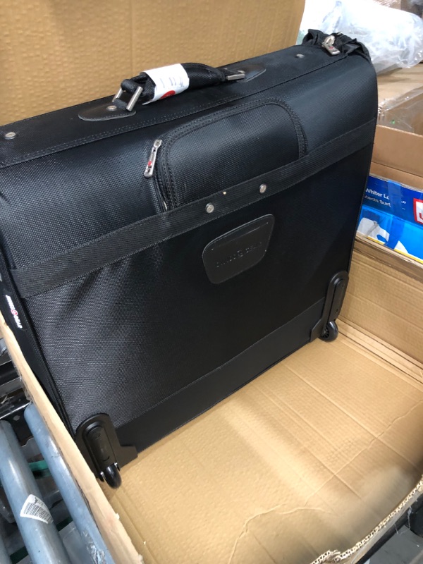 SwissGear 7895 Premium Rolling Garment Bag, Bonus Hanging Feature