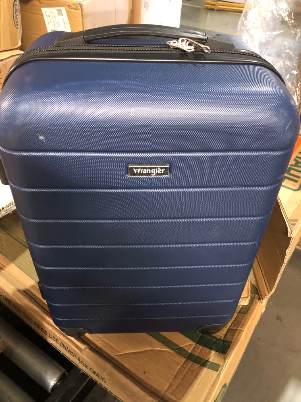 Photo 4 of ***DIRTY**
Wrangler Smart Luggage Set with Cup Holder and USB Port, Navy Blue, 20-Inch Carry-On 20-Inch Carry-On Navy Blue