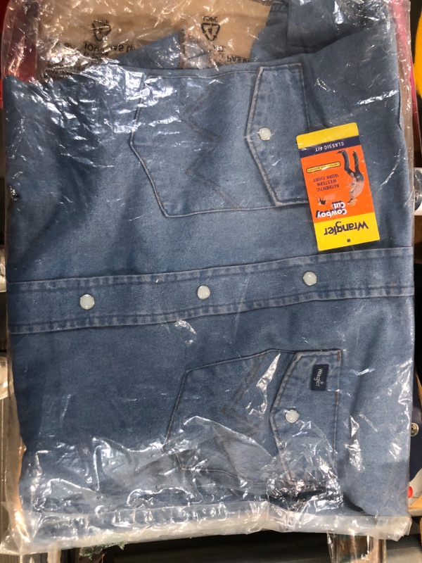 Photo 3 of Men's Stonewash Denim Work Shirt - MEDIUM