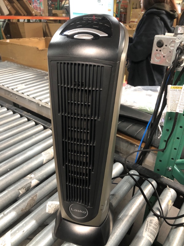 Photo 2 of (READ NOTES) Electric Pedestal Heater, Fan Forced, 120V 8132