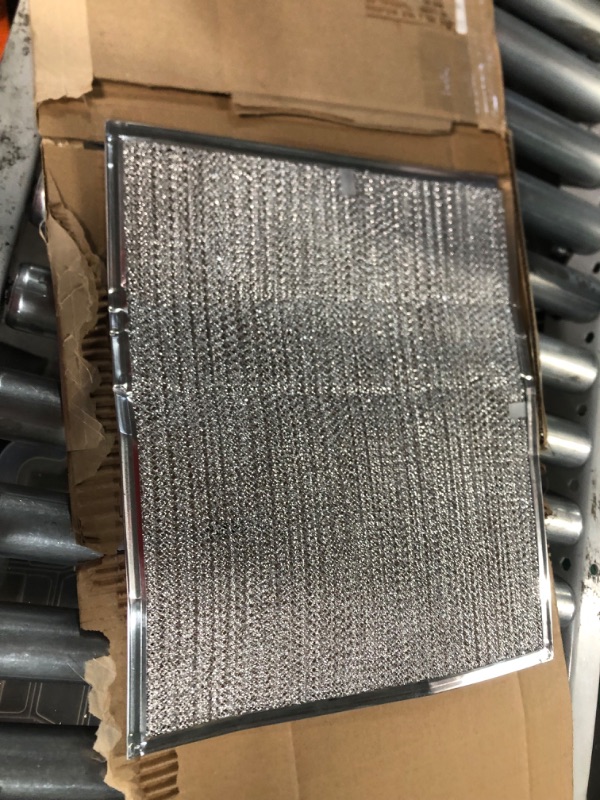 Photo 3 of ***DENTED***Manitowoc Ice 3005569 Air Filter