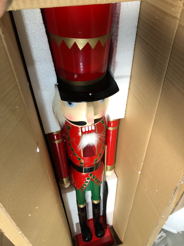 Photo 3 of *IMAGE REFERENCE*AMOR PRESENT Wooden Nutcracker