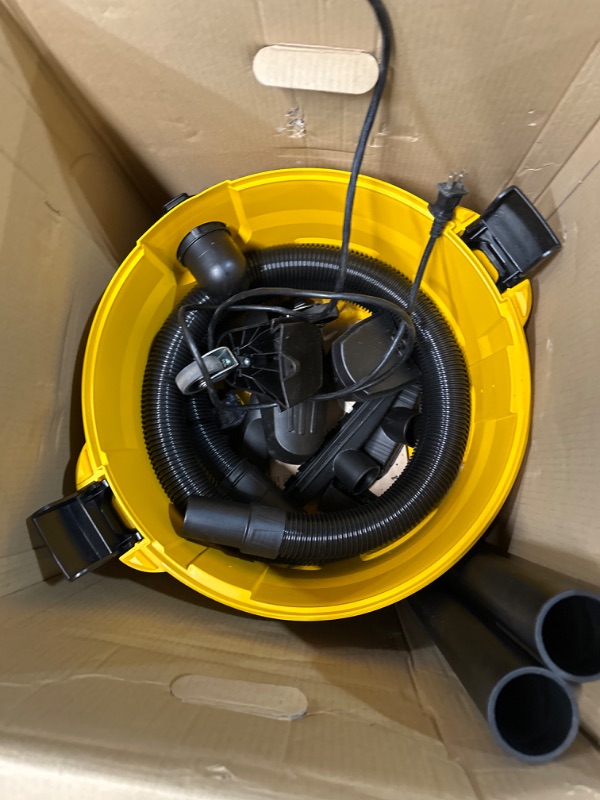 Photo 2 of **NON REFUNDABLE NO RETURNS SOLD AS IS**
**PARTS ONLY**DOESN'T TURN ON**DEWALT DXV09P 9 gallon Poly Wet/Dry Vac, Yellow