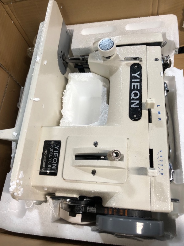 Photo 4 of **NONREFUNDABLE**FOR PARTS OR REPAIR**SEE NOTES**
YEQIN YQ-518 Portable Walking/Zigzag Foot Sewing Machine YQ-518 (without box)