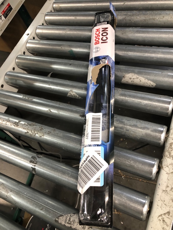 Photo 1 of BOSCH ICON 22OE Premium Beam Wiper Blade - Single