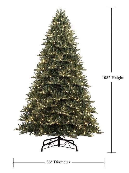 Photo 1 of **USED BUT APPEARS NEW**  Member's Mark 9' 1,000 LED Pre-Lit Bristle Fir Christmas Tree