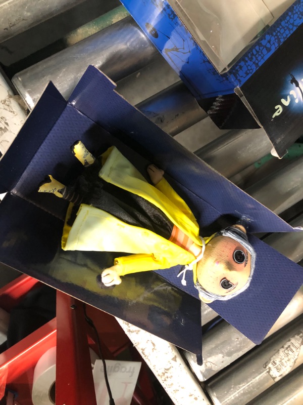 Photo 3 of Coraline – Prop Replica – 10? Doll