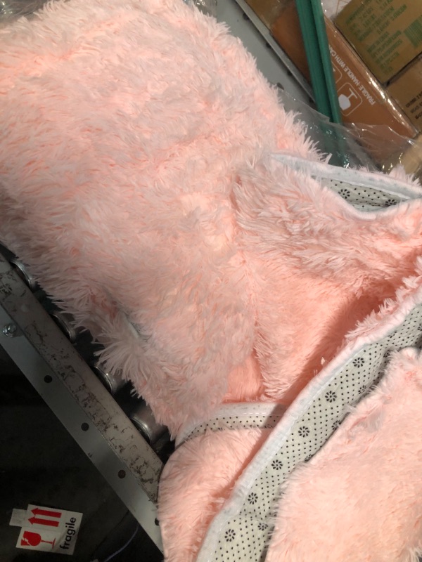 Photo 2 of Ophanie 3x5 Pink Rug, Bedside Preppy Dorm Area Rug, College Essentials Non Slip