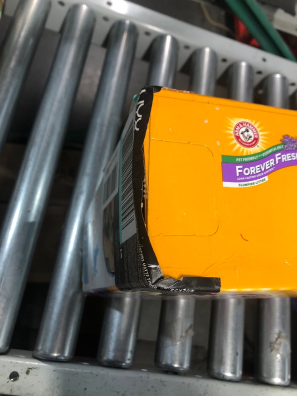 Photo 1 of PREV OPENED** Arm & Hammer Forever Fresh Clumping Cat Litter Lavender Multicat 18lb 