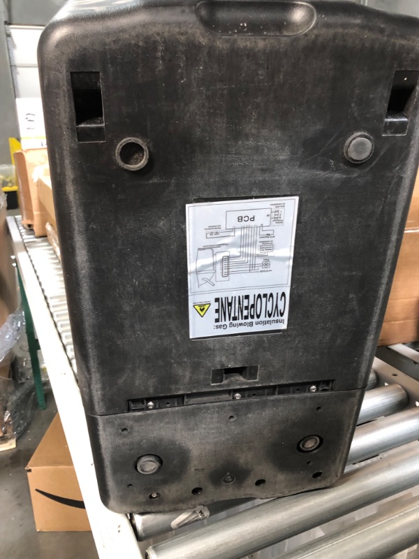 Photo 1 of JOYTUTUS 12 Volt Refrigerator, 26 Quart / 25L Portable Refrigerator Freezer, -7.6? to 50?, Car Fridge With 12/24V DC Cord and 110V AC Adapter, 