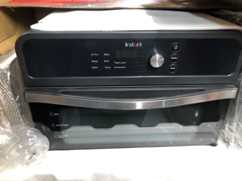 Photo 2 of **UNTESTED*  Instant Omni Air Fryer Toaster Oven Combo 19 QT/18L, From the Makers of Instant Pot, 7-in-1 Functions,