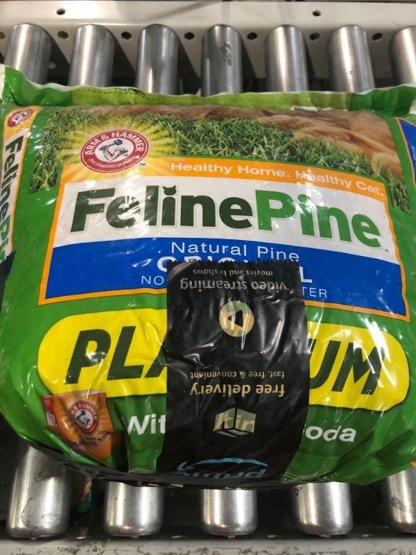 Photo 4 of ARM & HAMMER Feline Pine Platinum with Baking Soda Non-Clumping Cat Litter, 18lb Bag, No Added Scent