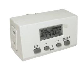 Photo 1 of Utilitech 15-Amps 1-Outlet Digital Indoor Lighting Timer
