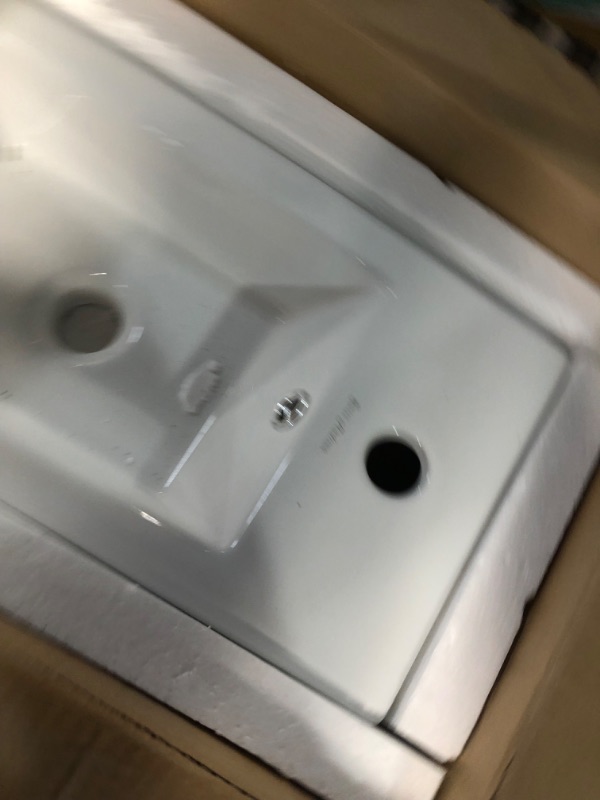 Photo 2 of ***USED - HARDWARE DAMAGED - SEE PICTURES***
Swiss Madison Well Made Forever SM-WS315 Voltaire Wall Hung Sink, Glossy White Modern