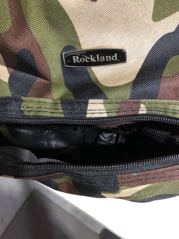 Photo 3 of * used * see all images *
Rockland Double Handle Rolling Backpack, Camouflage, 17-Inch 17-Inch Camouflage