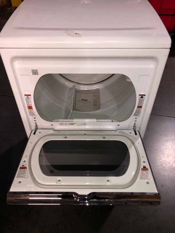 Photo 2 of (READ NOTES) Maytag 27 Inch Wide 7.4 Cu. Ft. Electric Dryer with Smart Control
