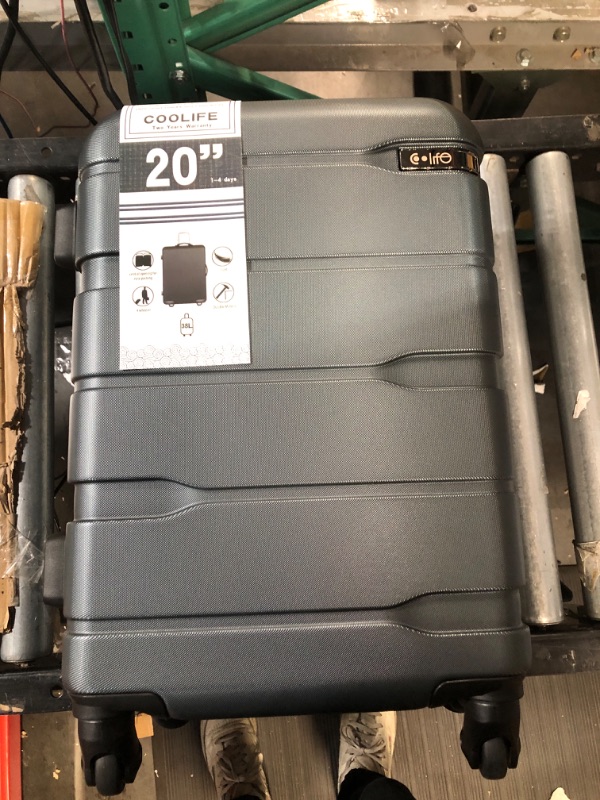 Photo 1 of (READ NOTES) Coolife Luggage Expandable(only 28") Suitcase PC+ABS Spinner Built-In TSA lock 20in 24in 28in Carry on Teal. S(20in_carry on)