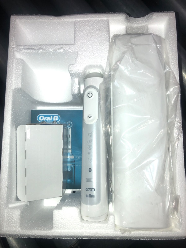 Photo 2 of (READ NOTES) Oral-B Pro Smart Limited Power Rechargeable Electric Toothbrush with (2) Brush Heads and Travel Case, White