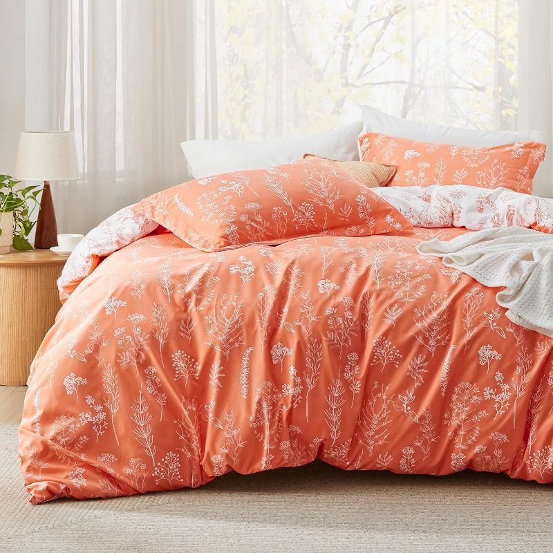 Photo 1 of (READ NOTES) Bedsure  Comforter Set - Coral Orange Comforter, Cute Floral Bedding Comforter Sets, 3 Pieces, 1 Soft Reversible Botanical Flowers Comforter and 2 Pillow Shams (SIZE STYLE MAY VARRY) 
