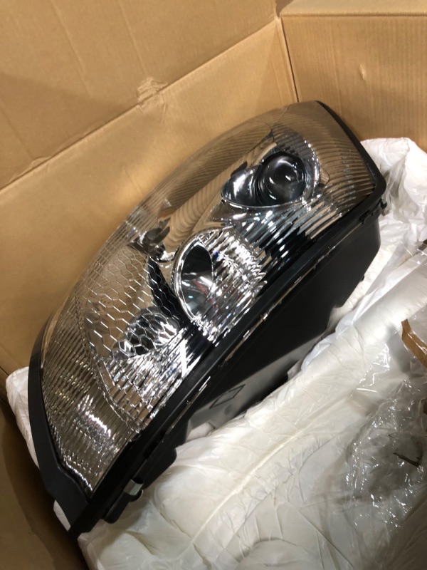 Photo 3 of GUO SHI Headlights Fits Volvo 2004-2017 VN VNL, Driver Side Left, Chrome Housing Left Driver Side and right side 