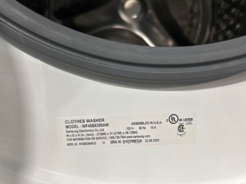 Photo 8 of Samsung 4.5-cu ft High Efficiency Stackable Steam Cycle Smart Front-Load Washer (White) ENERG